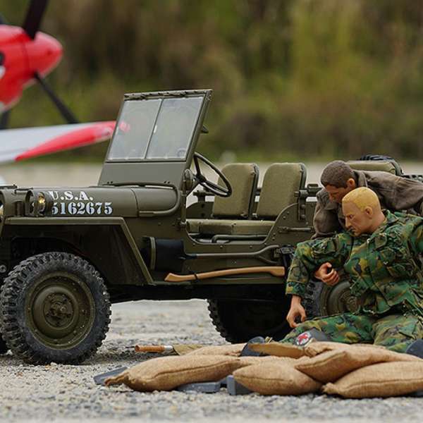 ROCHOBBY 1/6 1941 MILITARY MB SCALER RTR CAR